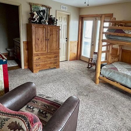 Smoky Mountain Retreat With Hot Tub, Arcade Games Villa Pigeon Forge Exterior photo